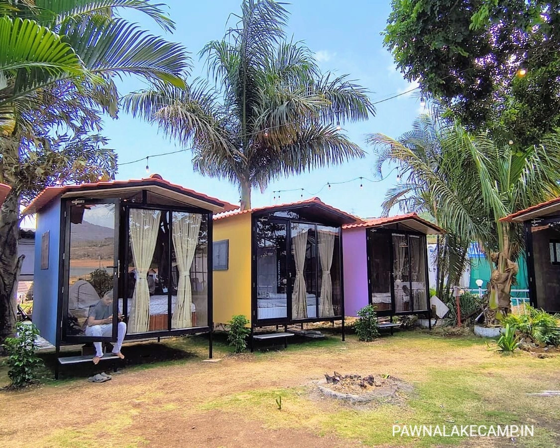 Glass Cottage (3)