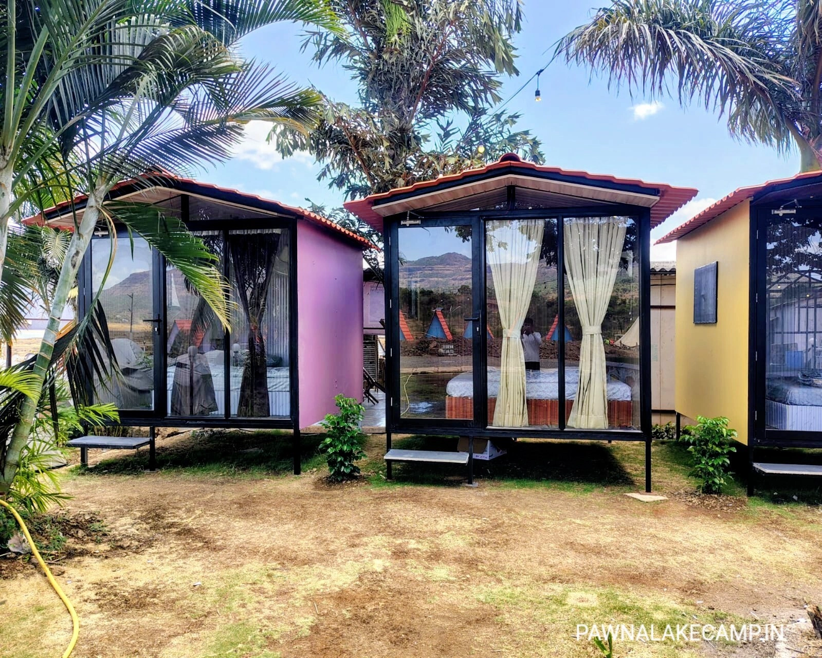 Glass Cottage (6)